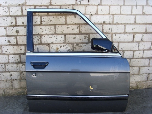 Передняя правая снаружи.JPG